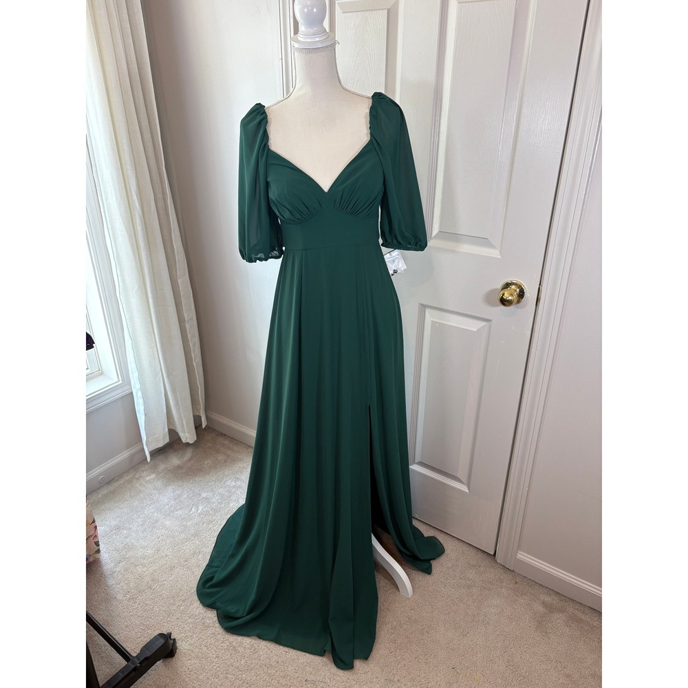 Davids Bridal Celebrate DB Studio Juniper Green V-Neck A-Line Gown Size 4 F20790